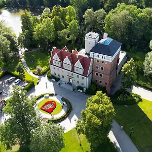 Zamek Topacz Hotel Wysoka (Wroclaw)